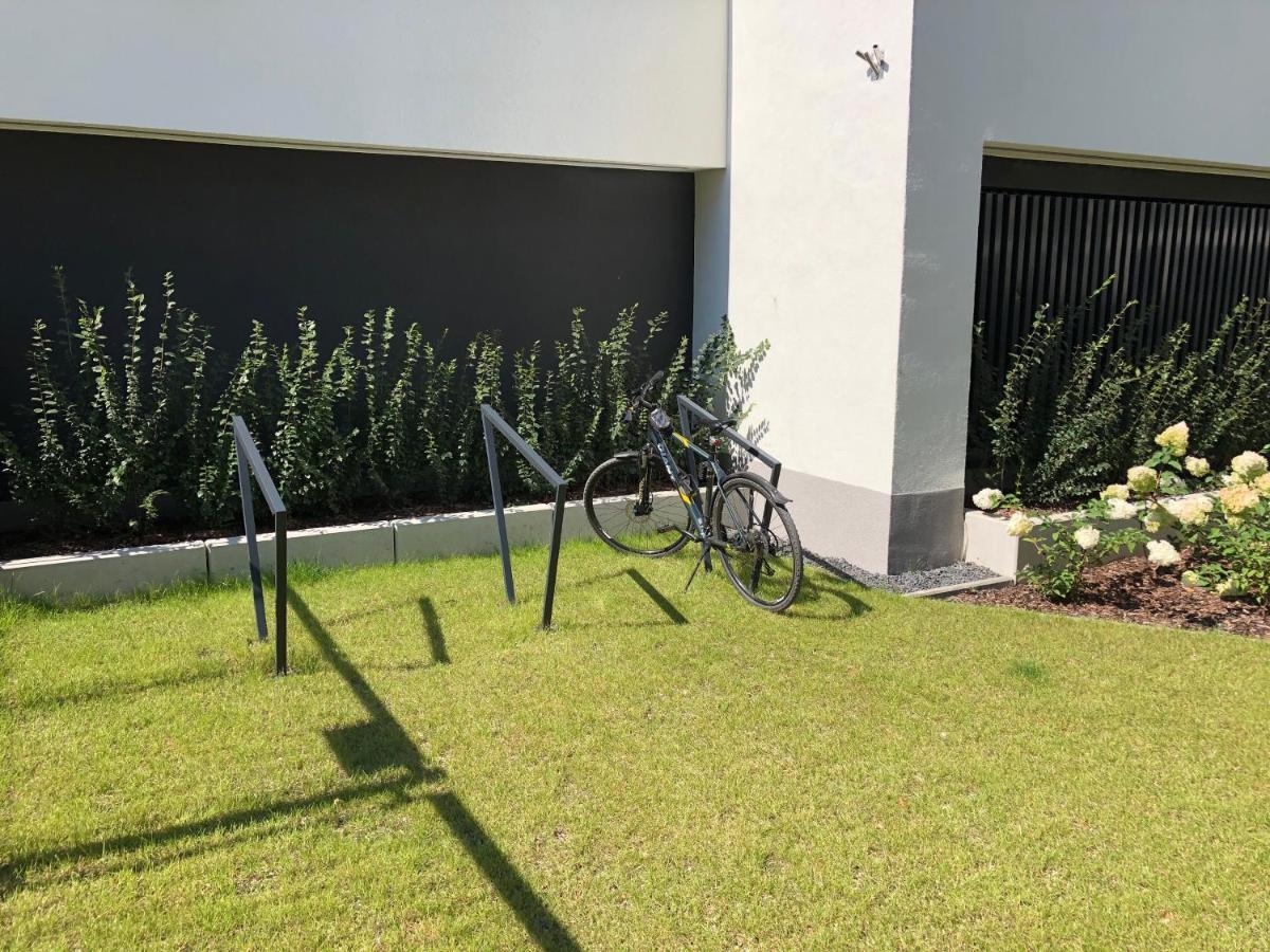 ורשה Vizzit Us Premium Apartments Marina Mokotow מראה חיצוני תמונה