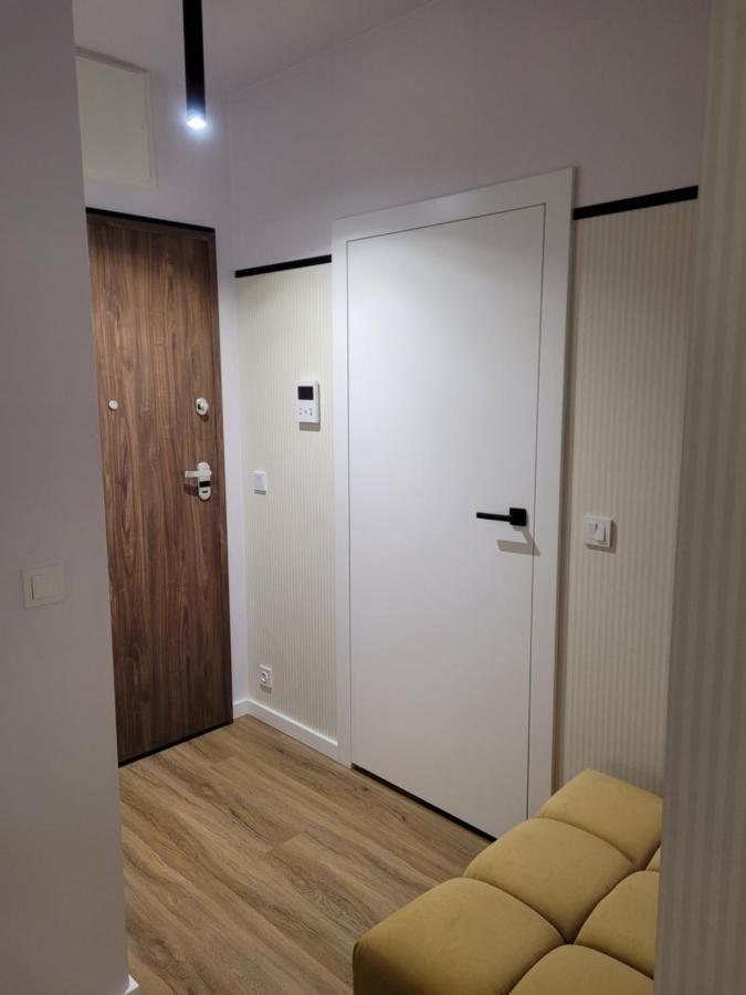 ורשה Vizzit Us Premium Apartments Marina Mokotow מראה חיצוני תמונה